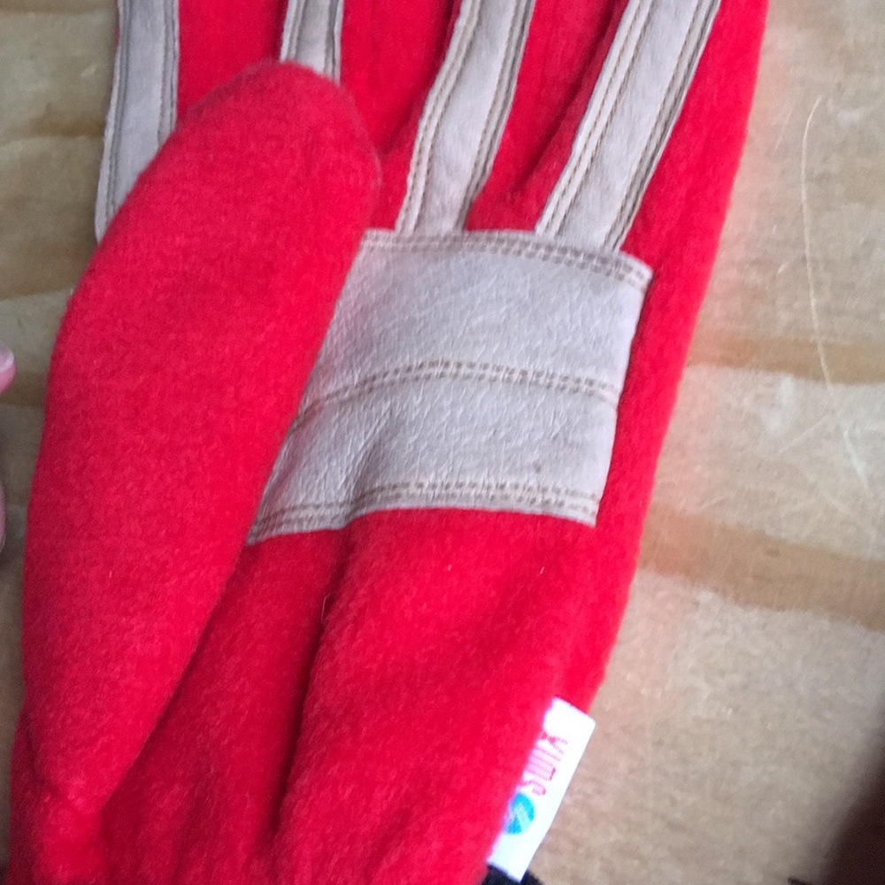 Gloves - image 4